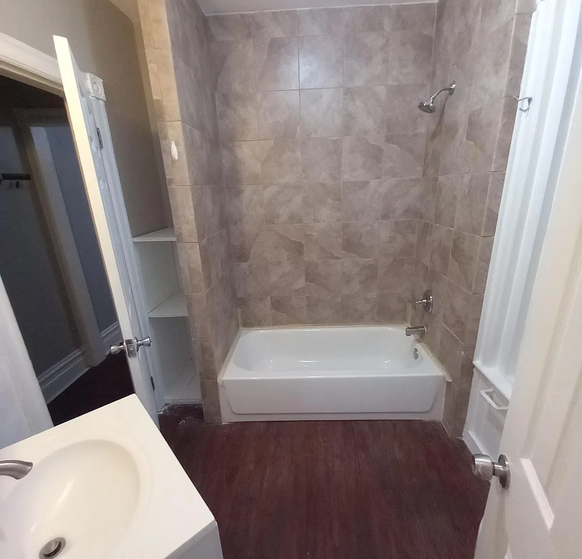 2 bed, $1,495 — Photo 4
