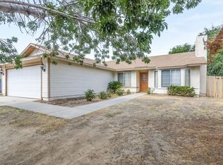 44717 26th St E, Lancaster, CA 93535