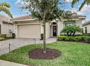 1658 Serrano Cir, Naples, FL 34105