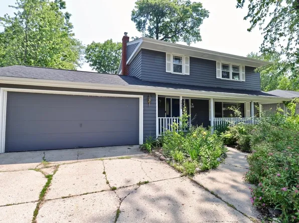 4935 Cardamon Ln, Rockford, IL 61114