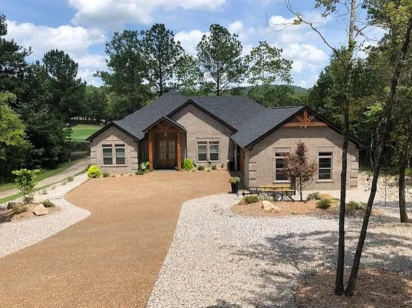 77 Alteza Dr, Hot Springs Village, AR 71909