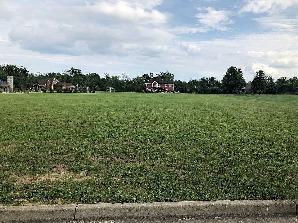 1st image of 465 Burnside Dr