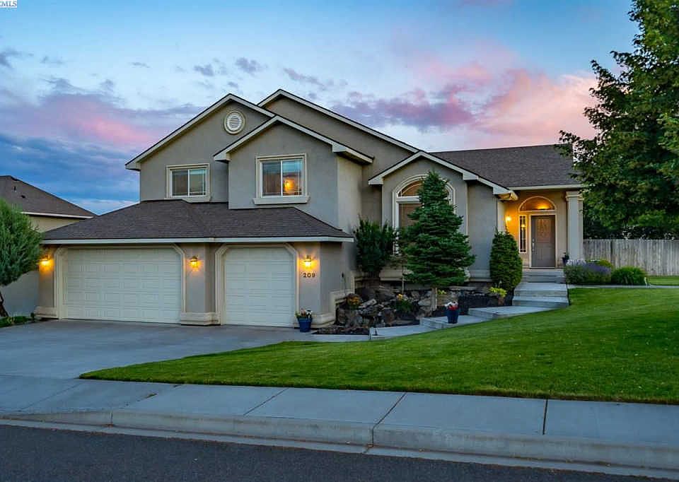 1st image of 209 Bear Dr