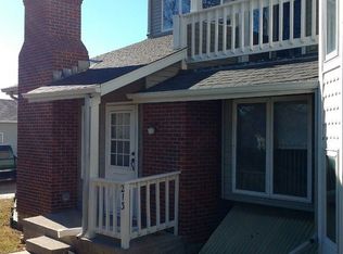 213 E Carlson St, Cheyenne, WY 82009