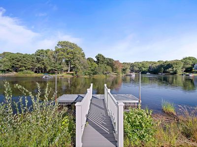 45 Pond Cir, Mashpee, MA, 02649