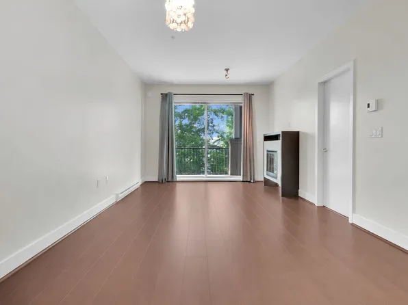 6688 120th St #323, Surrey, BC V3W 1T8