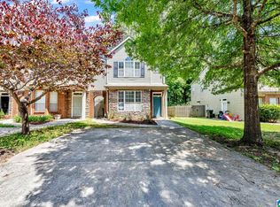 208 Calloway Ln, Pelham, AL 35124