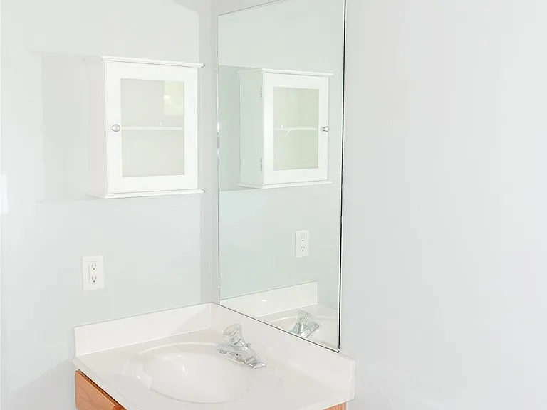 822 Oak Lodge Ct — Photo 14