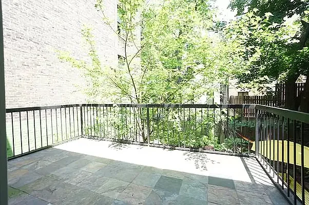 Rented by Corcoran | media 12