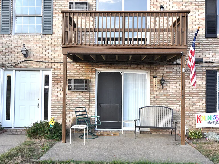 10283 State Highway 212 NE #D — Photo 18