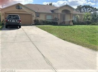3711 10th St W, Lehigh Acres, FL 33971