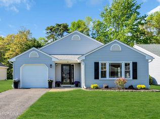 20 Deer Run Ln, Brick, NJ 08724