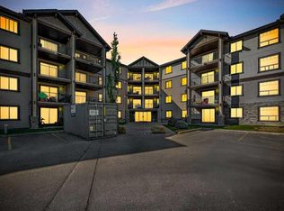 60 SE Panatella St NW #4102, Calgary, AB T3K0M3