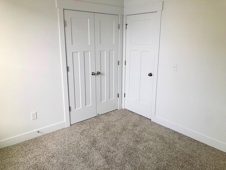 Unit Photo