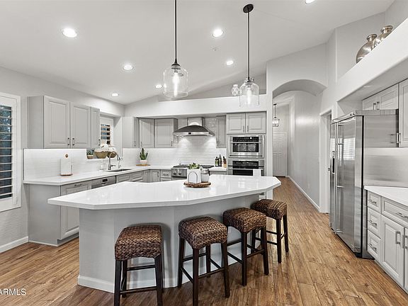 4th image of 9903 E Rosemary Ln