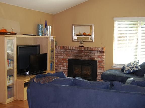 5th image of 1210 Willowhaven Dr