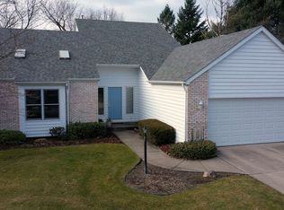 51701 Stoneham Way, Granger, IN 46530