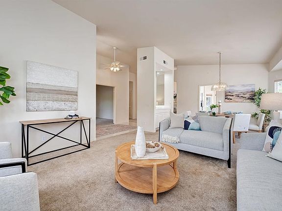 4th image of 354 Benevente Dr