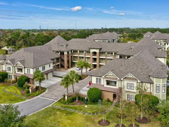 6813 Mayfaire Club Drive #203, Wilmington, NC 28405