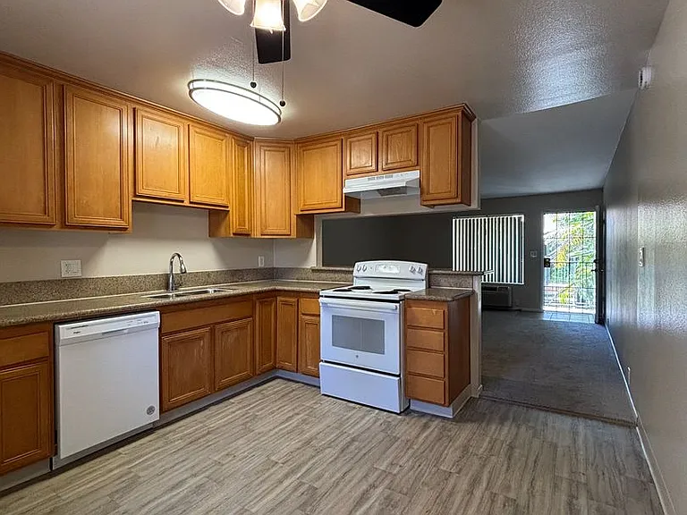 Adobe Falls Investors, LLC — Photo 13