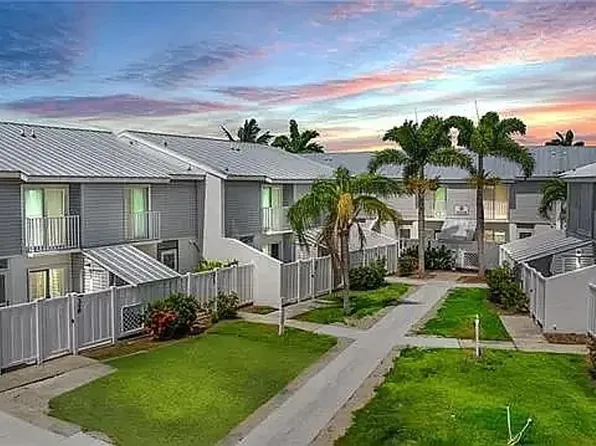 18010 San Carlos Blvd APT 29, Fort Myers Beach, FL 33931