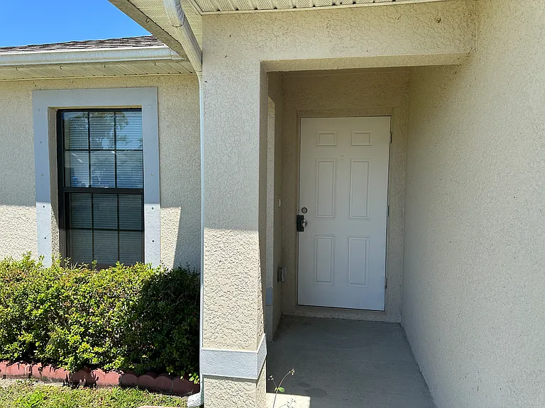 1443 SE 10th Ter — Photo 13
