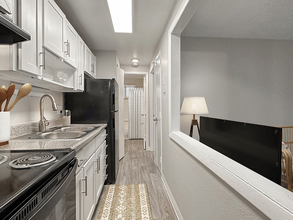 Platinum Collection Renovated Apartment