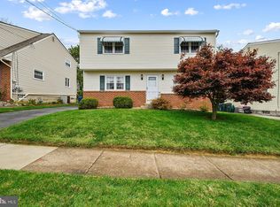 2813 Rubicam Ave, Willow Grove, PA 19090