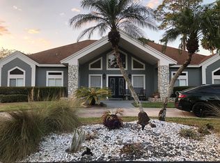 4977 Shoreline Cir, Sanford, FL 32771