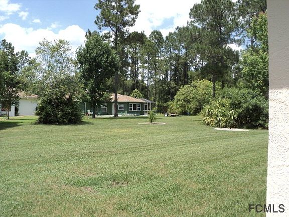 3rd image of 13 Riverdale Ln