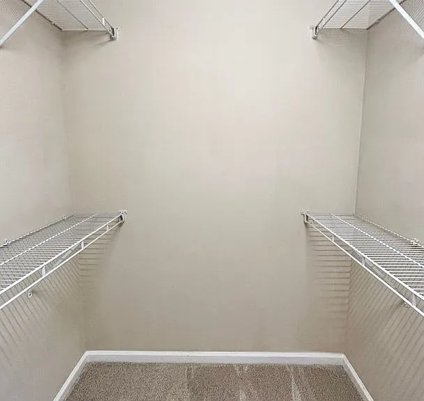 933 Prestwyck Ct — Photo 16