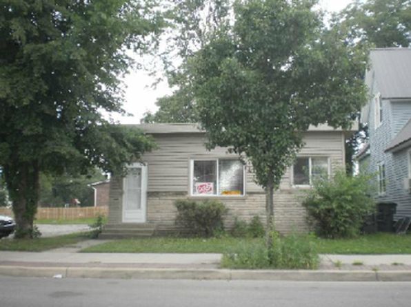 1018 S Main St APT A