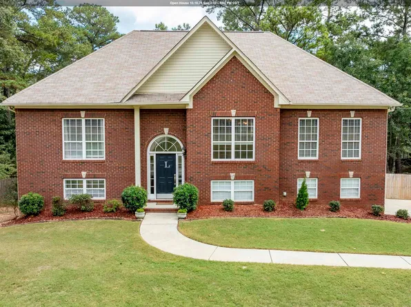 144 Woodbury Dr, Sterrett, AL 35147