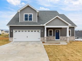 146 Lindburgh Dr, Waynesboro, VA 22980