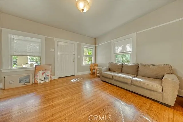 1145 Magnolia Ave — Photo 8