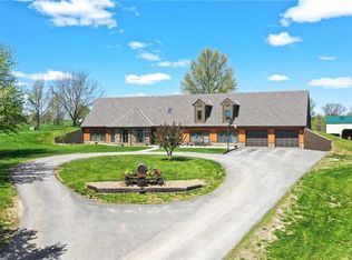 398 NE Amory Rd, Smithville, MO 64089