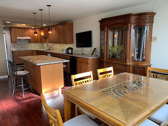 Dinning Area and kitchen