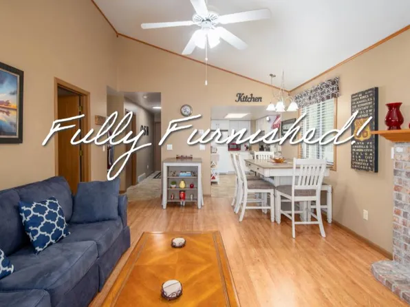 1357 W 18th Ave, Oshkosh, WI 54902