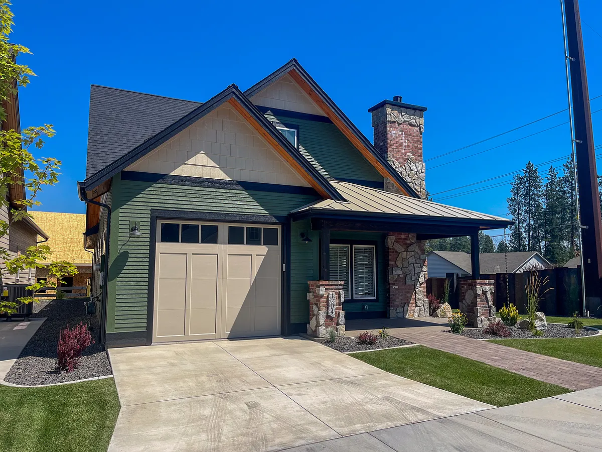 Building Photo - 1204 W Dairy Farm Ln