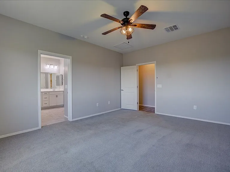 14266 E Hub Dr — Photo 16