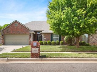 3413 Morgan Creek Rd, Yukon, OK 73099