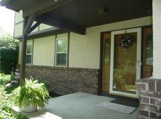 9253 Carriage Ln NW, Pickerington, OH 43147