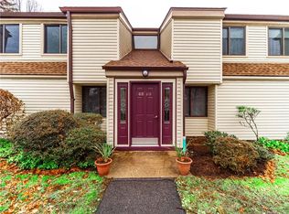46C Jefferson Oval, Yorktown Heights, NY 10598