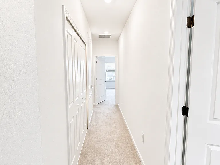 2641 Skyline Loop — Photo 13