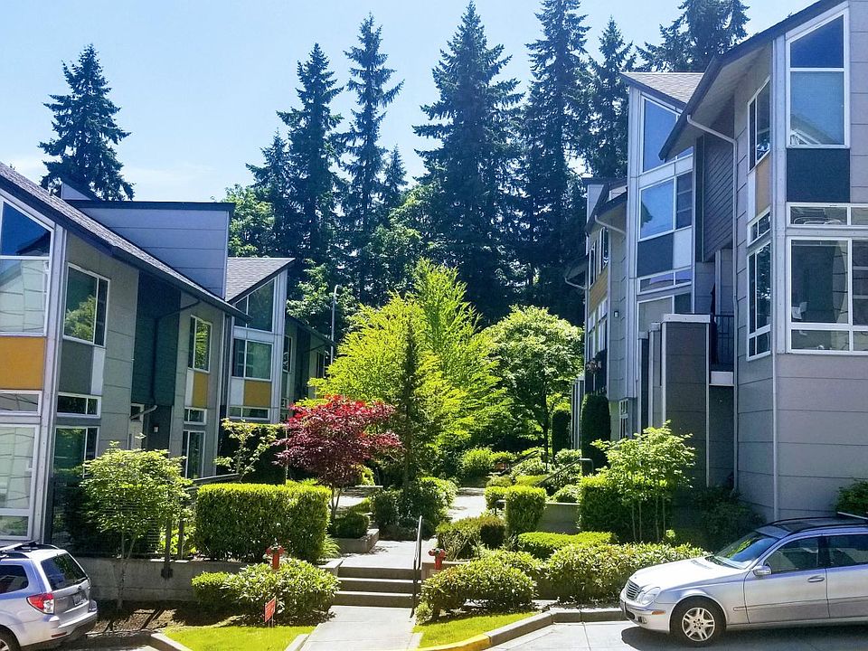 1st image of 15130 NE 81st Way #105