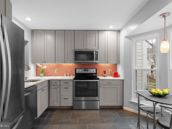 5th image of 9656 Bedder Stone Pl