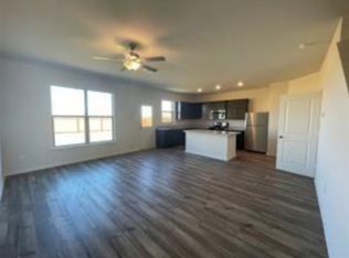 517 Micah Ln, Ferris, TX 75125