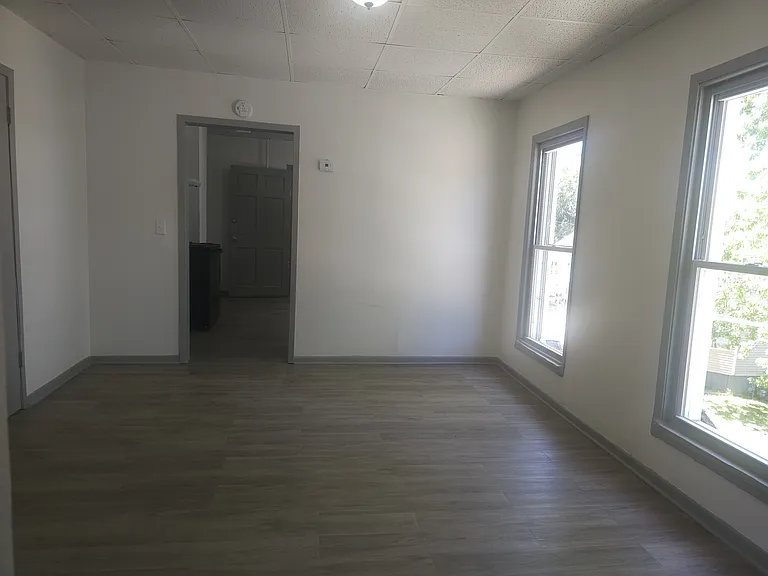 1225 Cherry St — Photo 29