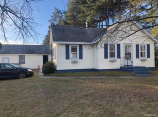 5005 17th Rd, Escanaba, MI 49829