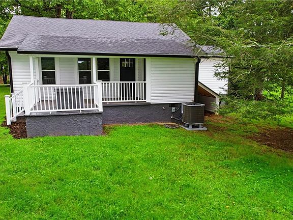 4th image of 1054 Mulberry Mill Rd